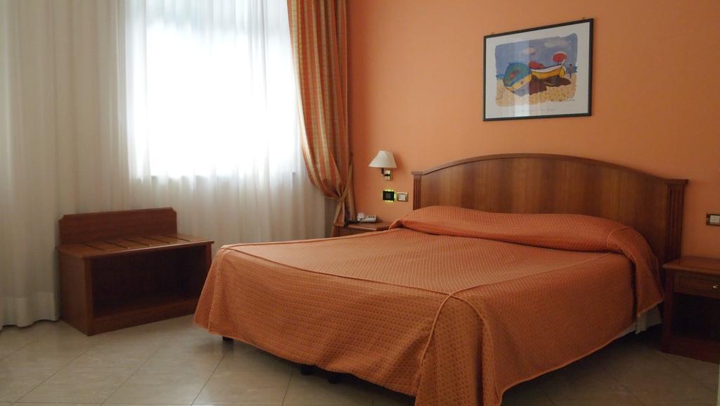 Piccolo Hotel 모네글리아 외부 사진